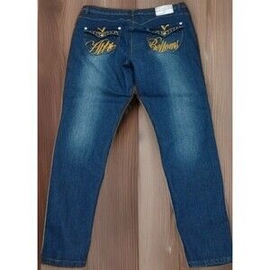 Y2K Apple Bottoms Women's 18W Blue Embroidered Embellished Straight Leg Jeans